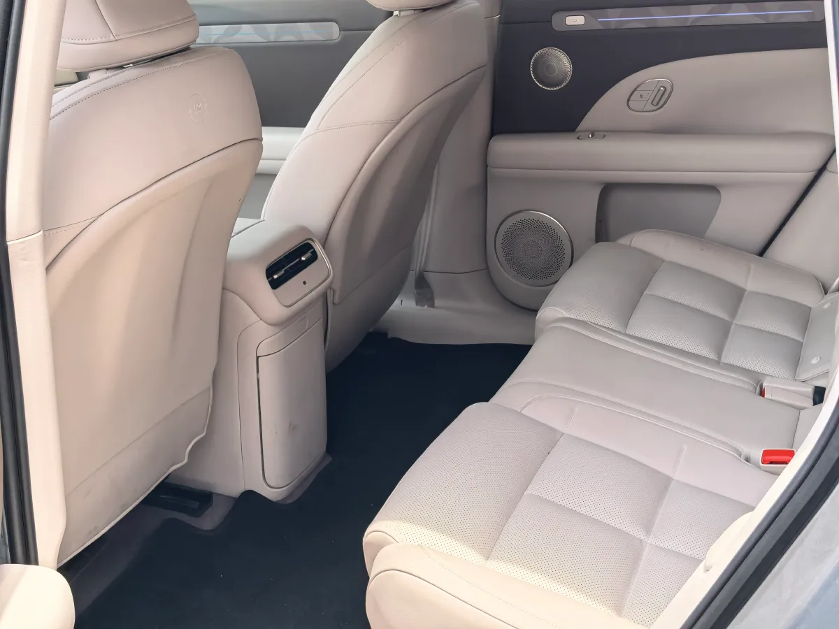 2026 IM LS6 BEV,autocango,china used car exporter,china ev exporter,chinese used car exporter,chinese used ev exporter