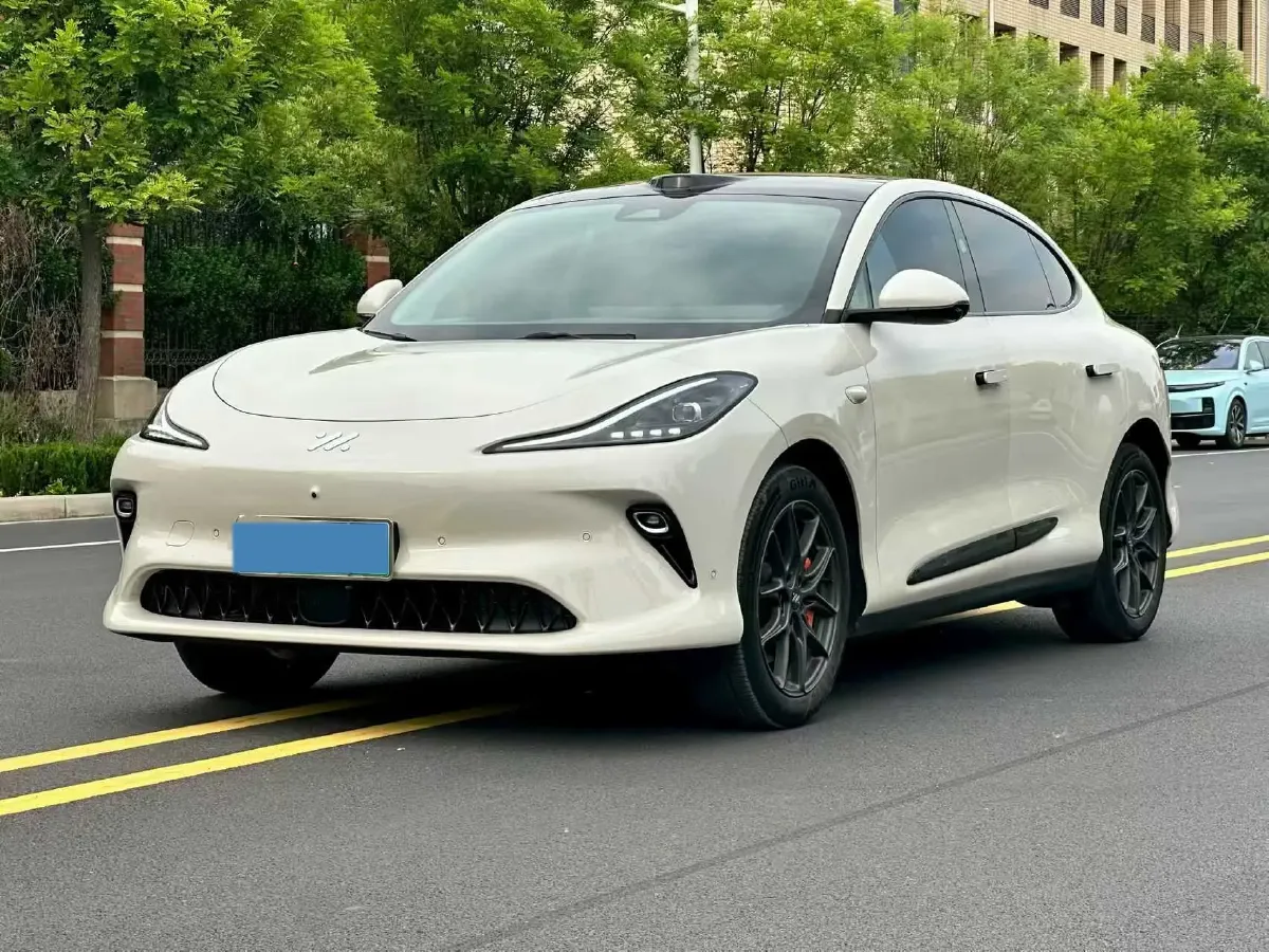 2025 IM LS6 BEV 75KWH,autocango,china used car exporter,china ev exporter,chinese used car exporter,chinese used ev exporter