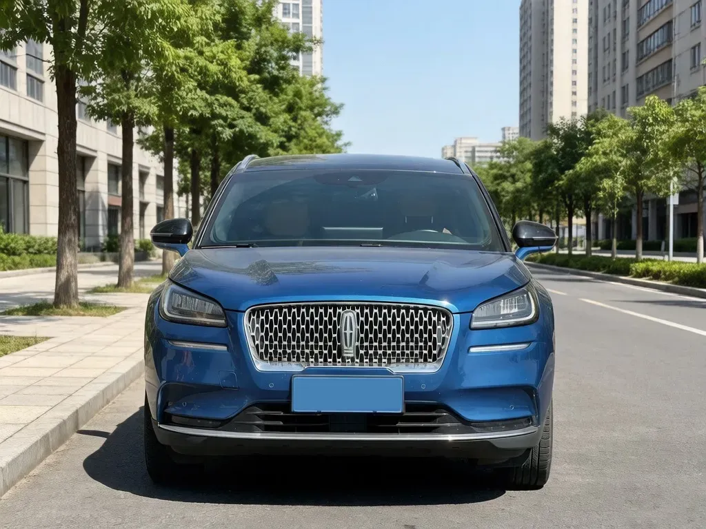 2021 Lincoln Corsair 2.0T 245HP L4 8AT,autocango,china used car exporter,china ev exporter,chinese used car exporter,chinese used ev exporter