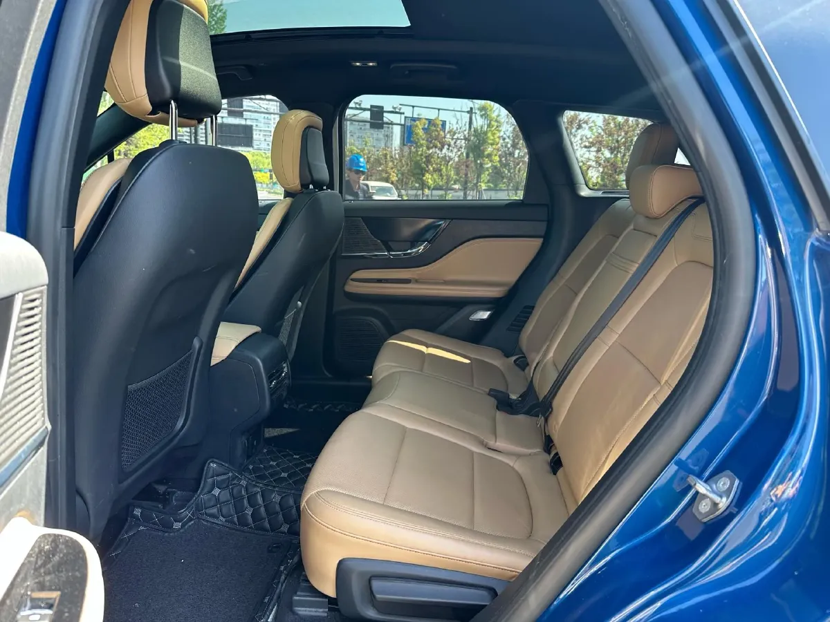 2021 Lincoln Corsair 2.0T 245HP L4 8AT,autocango,china used car exporter,china ev exporter,chinese used car exporter,chinese used ev exporter