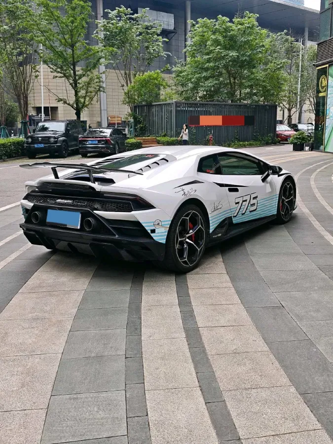 2020 Lamborghini Huracán 5.2L 611HP V10 7DCT,autocango,china used car exporter,china ev exporter,chinese used car exporter,chinese used ev exporter
