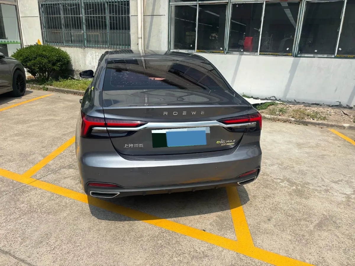 2020 Roewe i6 MAX 1.5T 169HP L4 AMT PHEV,autocango,china used car exporter,china ev exporter,chinese used car exporter,chinese used ev exporter