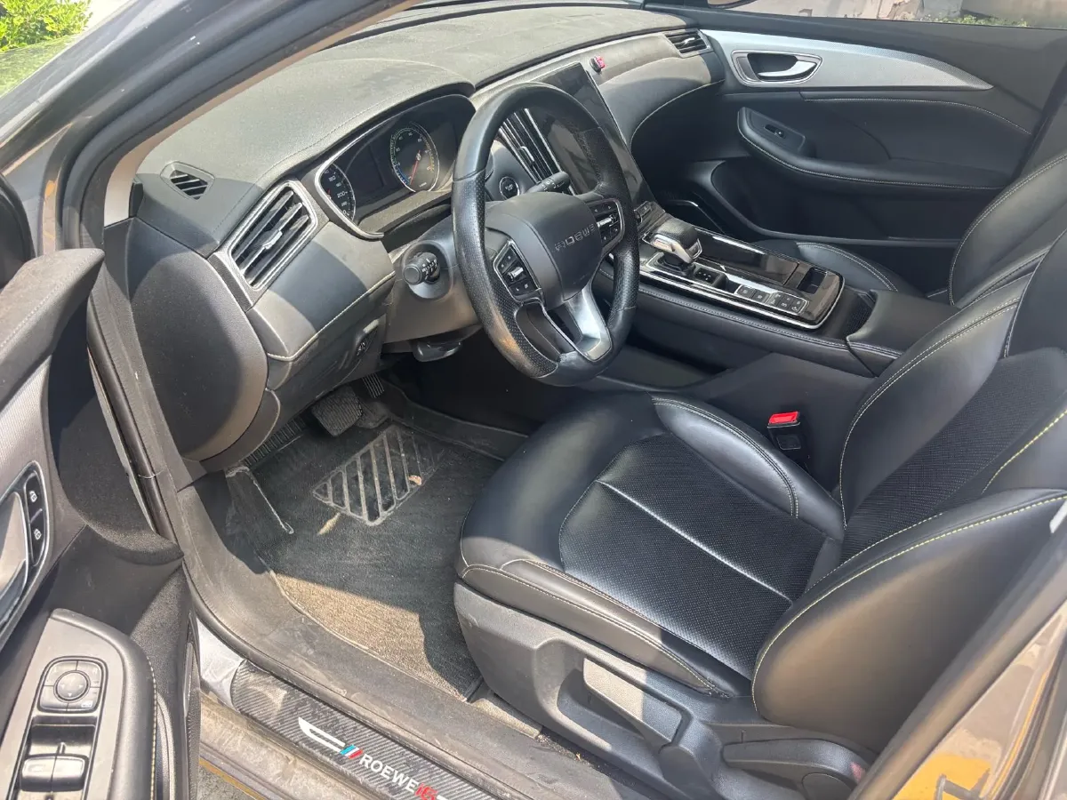 2020 Roewe i6 MAX 1.5T 169HP L4 AMT PHEV,autocango,china used car exporter,china ev exporter,chinese used car exporter,chinese used ev exporter