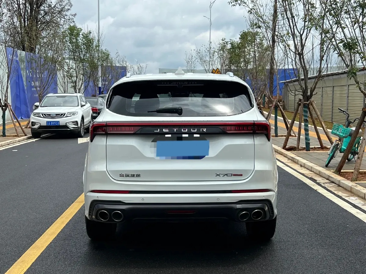 2021 Chery Tiggo 8 Plus 1.6T 197HP L4 7DCT,autocango,china used car exporter,china ev exporter,chinese used car exporter,chinese used ev exporter