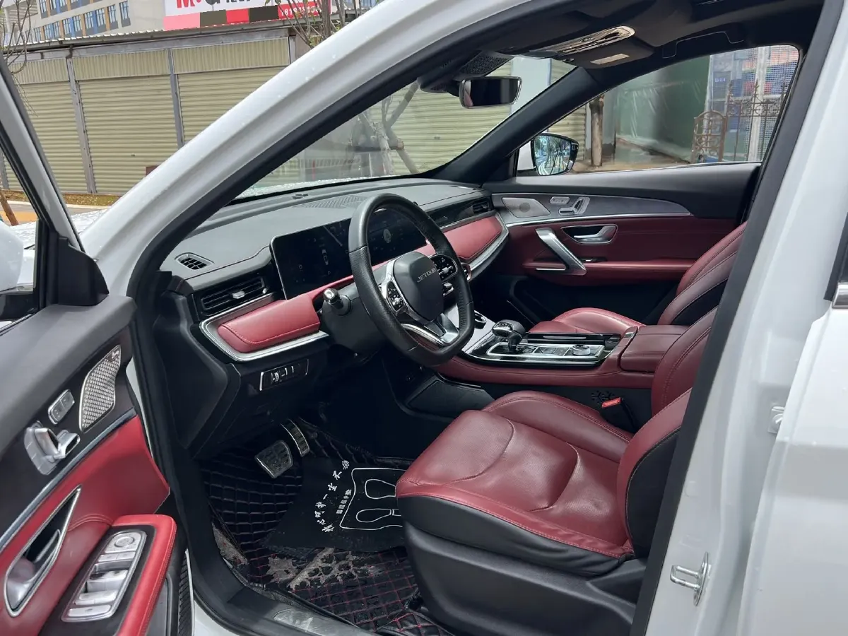 2021 Chery Tiggo 8 Plus 1.6T 197HP L4 7DCT,autocango,china used car exporter,china ev exporter,chinese used car exporter,chinese used ev exporter