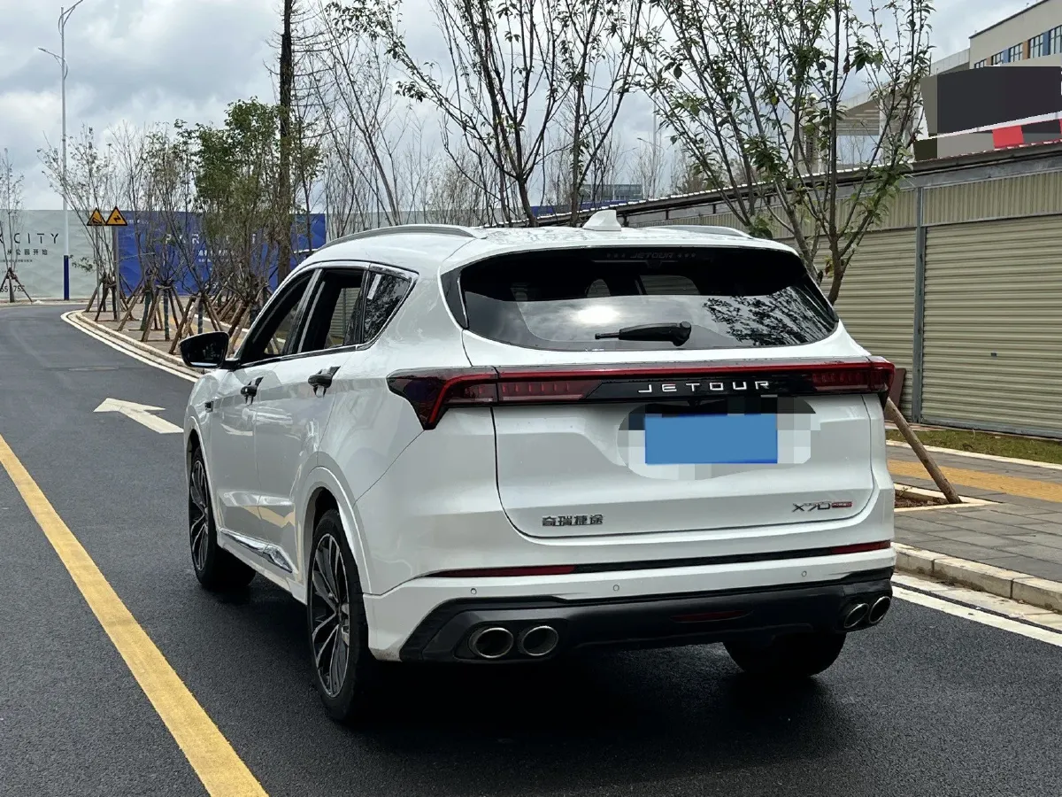 2021 Chery Tiggo 8 Plus 1.6T 197HP L4 7DCT,autocango,china used car exporter,china ev exporter,chinese used car exporter,chinese used ev exporter