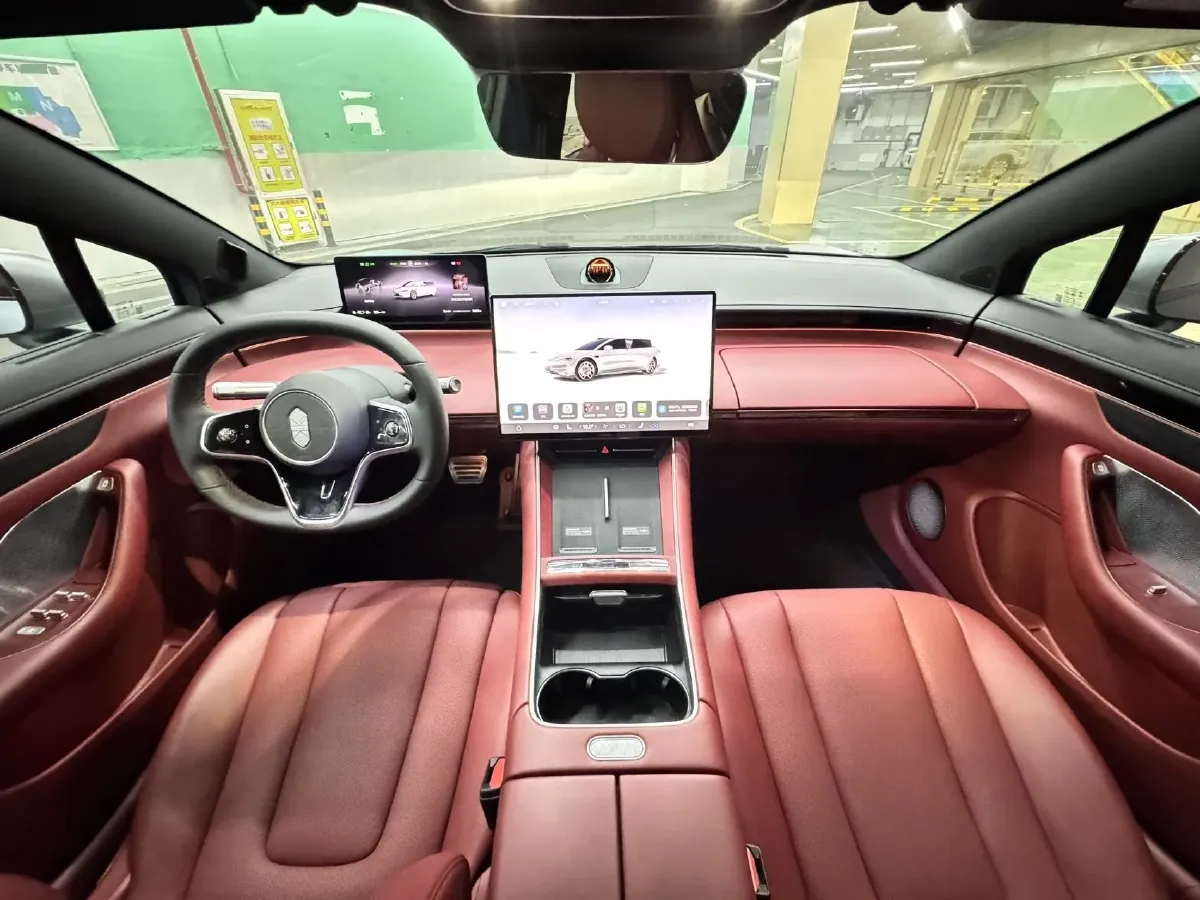 2025 Luxeed S7 BEV 100KWH,autocango,china used car exporter,china ev exporter,chinese used car exporter,chinese used ev exporter