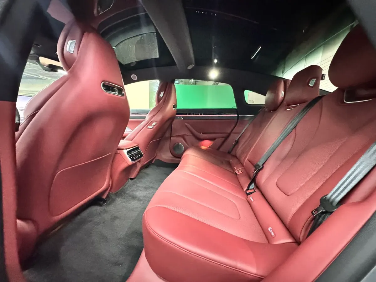 2025 Luxeed S7 BEV 100KWH,autocango,china used car exporter,china ev exporter,chinese used car exporter,chinese used ev exporter