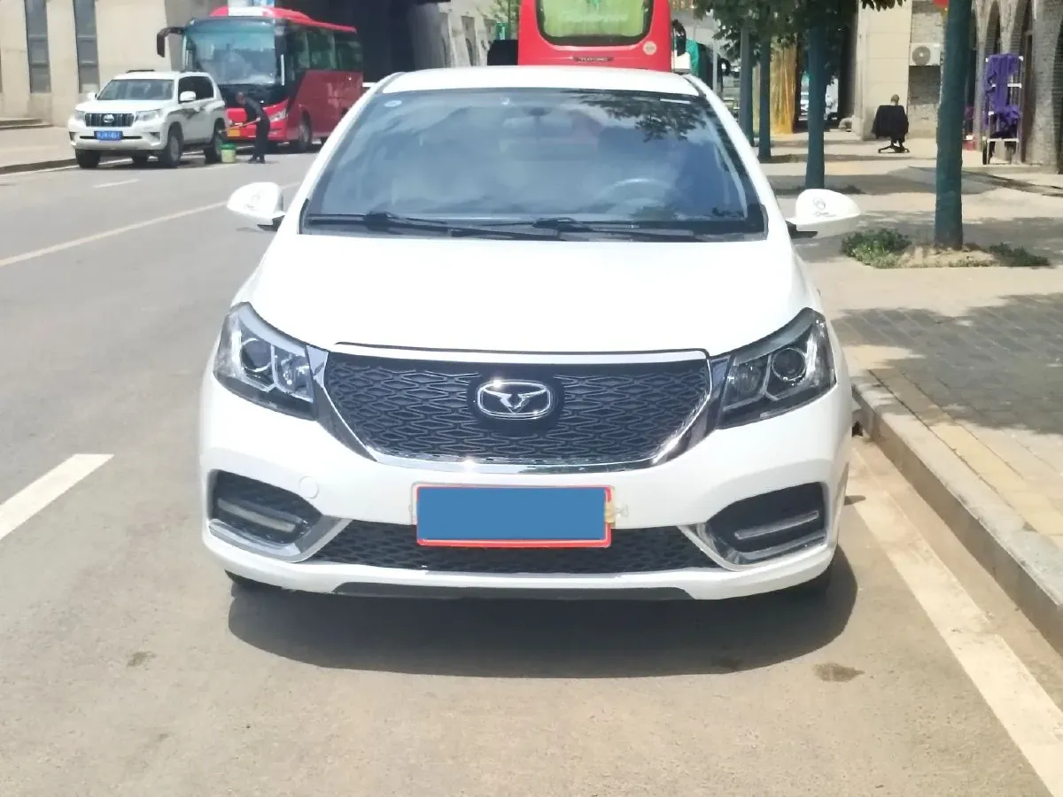 2018 KaiYi E3 1.5L 109HP L4 5MT,autocango,china used car exporter,china ev exporter,chinese used car exporter,chinese used ev exporter