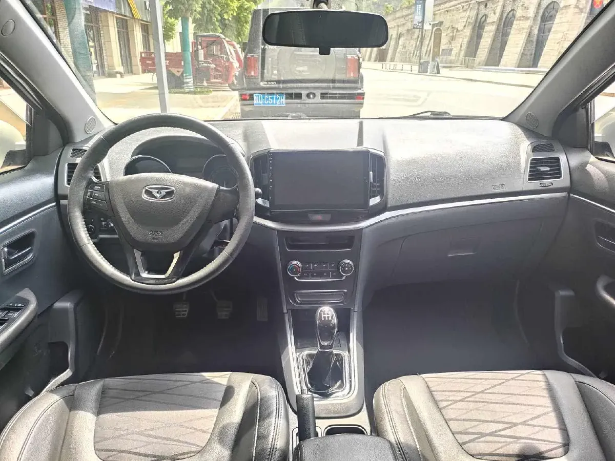 2018 KaiYi E3 1.5L 109HP L4 5MT,autocango,china used car exporter,china ev exporter,chinese used car exporter,chinese used ev exporter