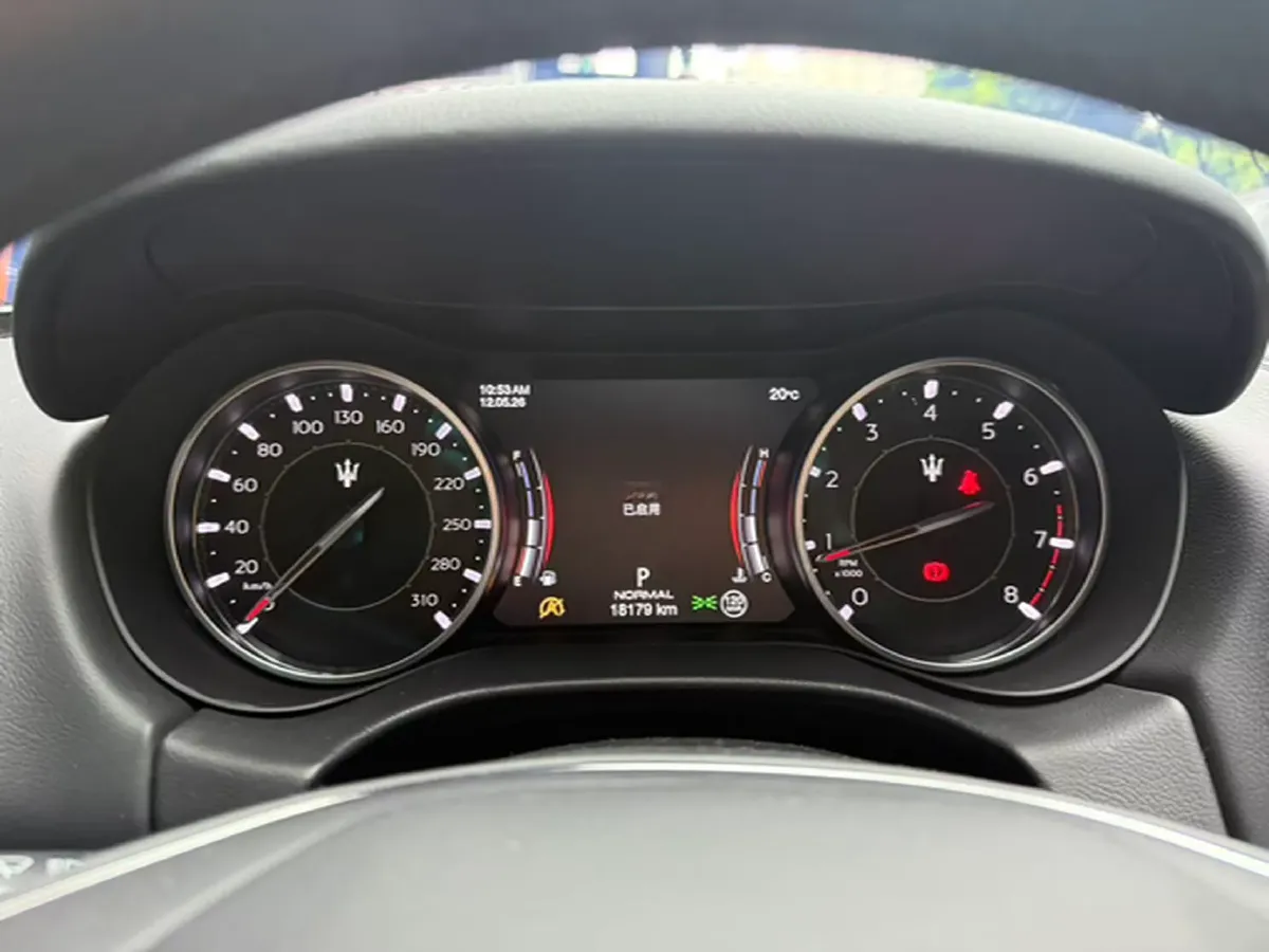 2022 Audi Q7 2.0T 245HP L4 8AT,autocango,china used car exporter,china ev exporter,chinese used car exporter,chinese used ev exporter