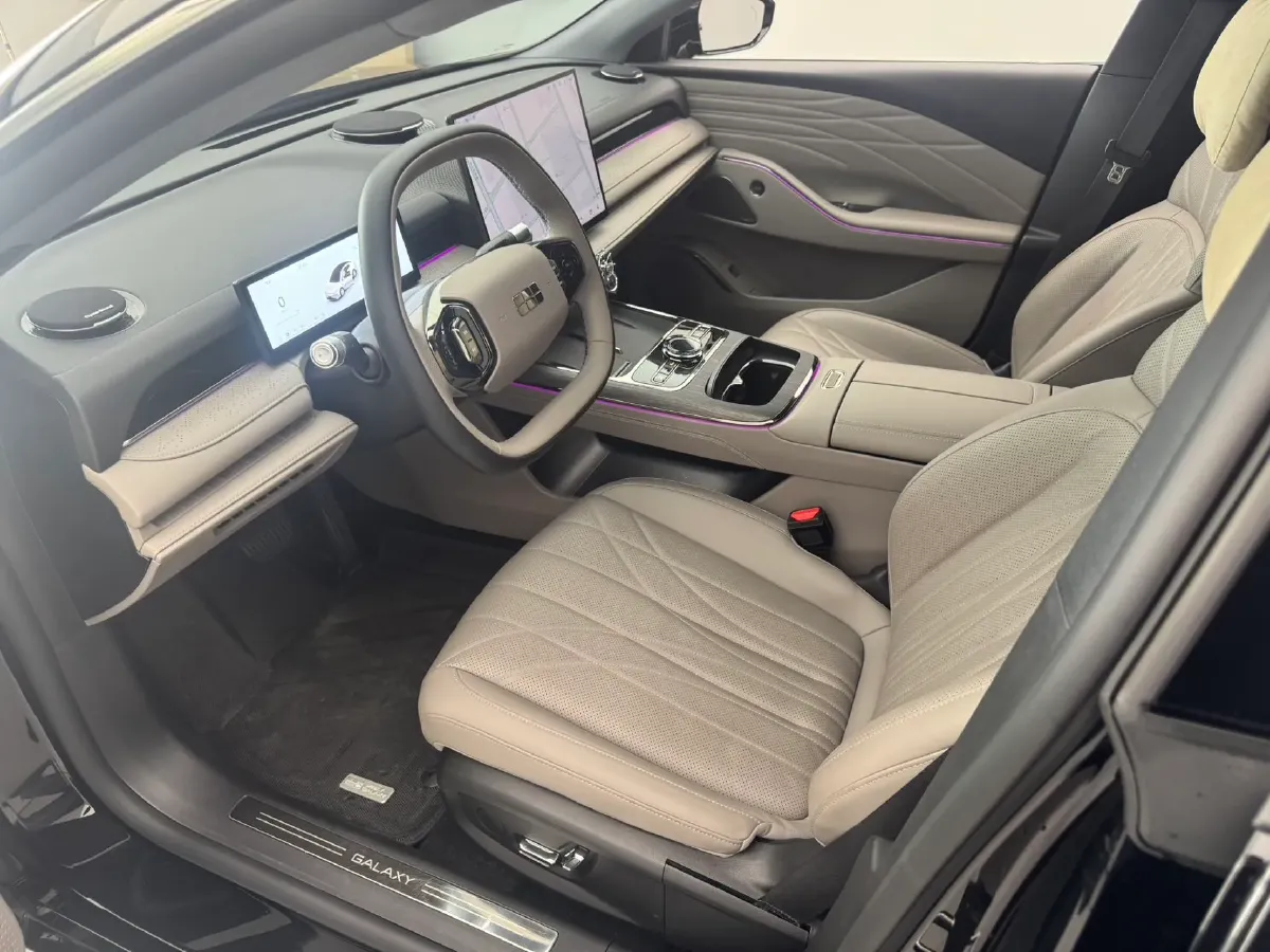 2025 Geely Galaxy Starshine 8 1.5L 112HP L4 1DHT PHEV,autocango,china used car exporter,china ev exporter,chinese used car exporter,chinese used ev exporter