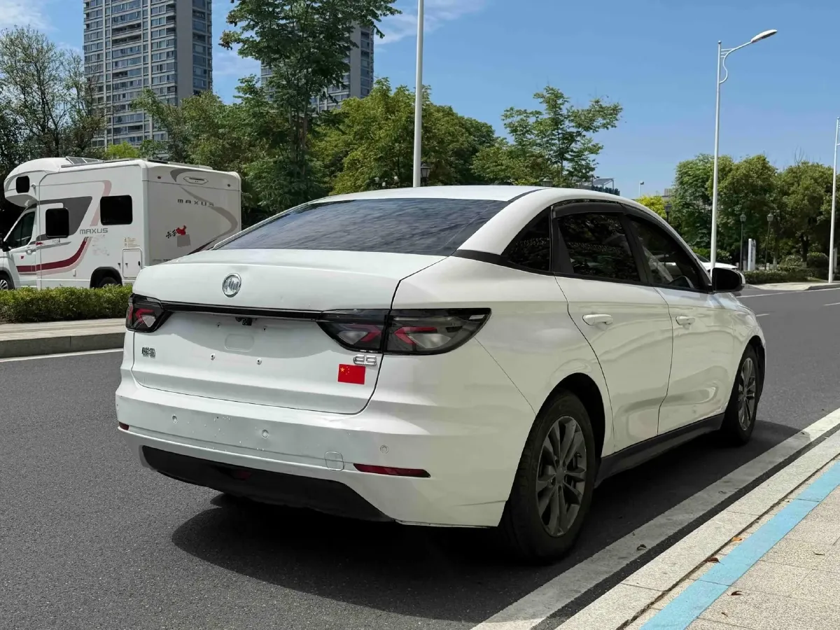 2021 Weltmeister E.5 BEV 49.92KWH,autocango,china used car exporter,china ev exporter,chinese used car exporter,chinese used ev exporter