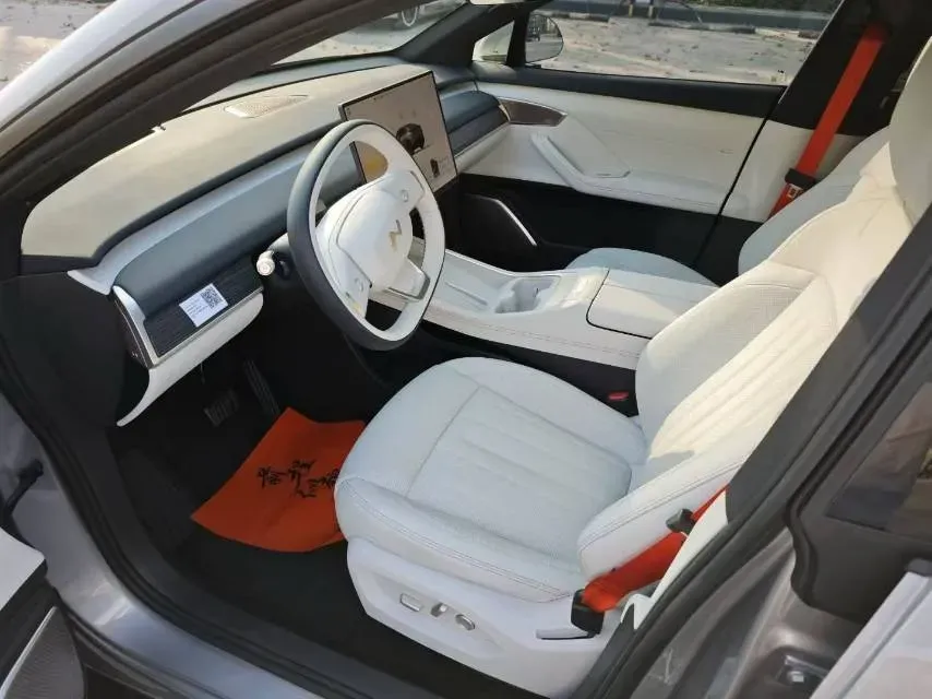 2024 IM L6 BEV 75KWH,autocango,china used car exporter,china ev exporter,chinese used car exporter,chinese used ev exporter
