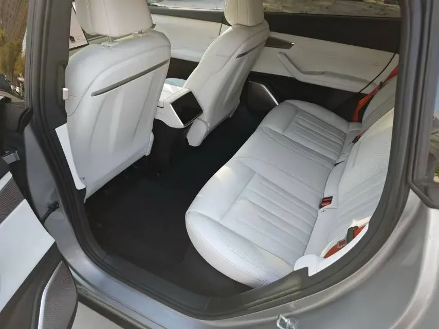 2024 IM L6 BEV 75KWH,autocango,china used car exporter,china ev exporter,chinese used car exporter,chinese used ev exporter