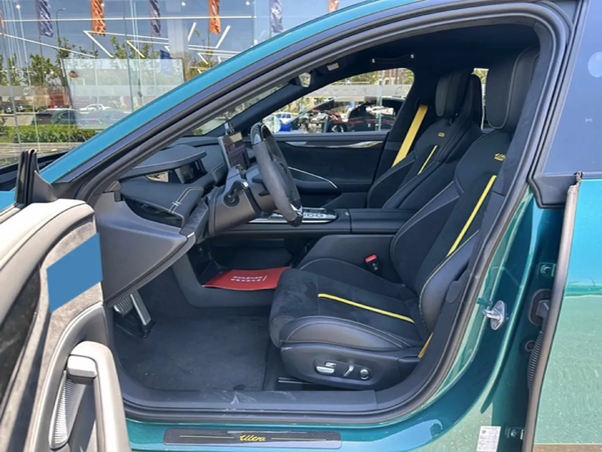 2025 MI SU7 Ultra BEV 93.7KWH,autocango,china used car exporter,china ev exporter,chinese used car exporter,chinese used ev exporter