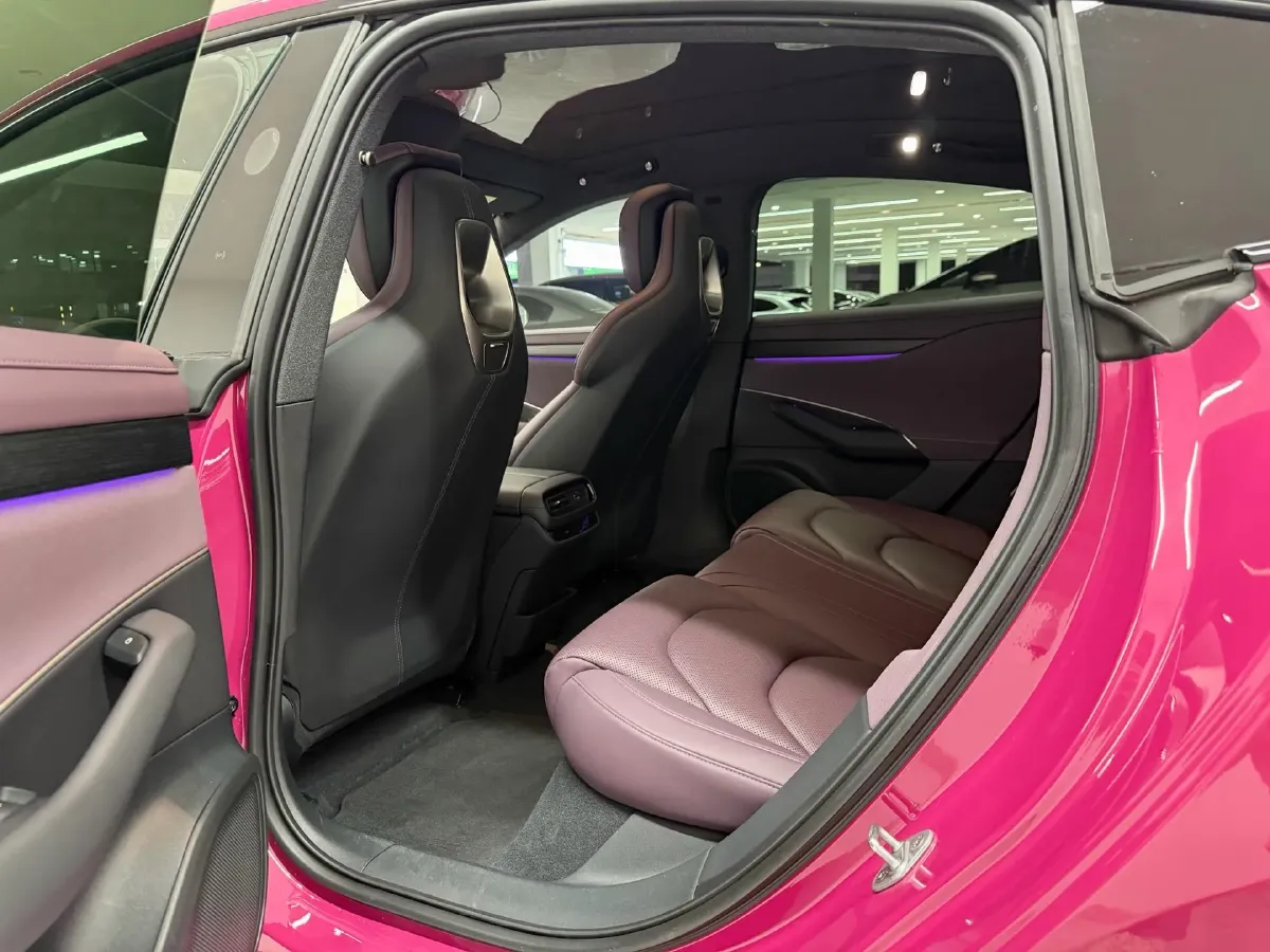 2024 MI SU7 BEV 73.6KWH,autocango,china used car exporter,china ev exporter,chinese used car exporter,chinese used ev exporter