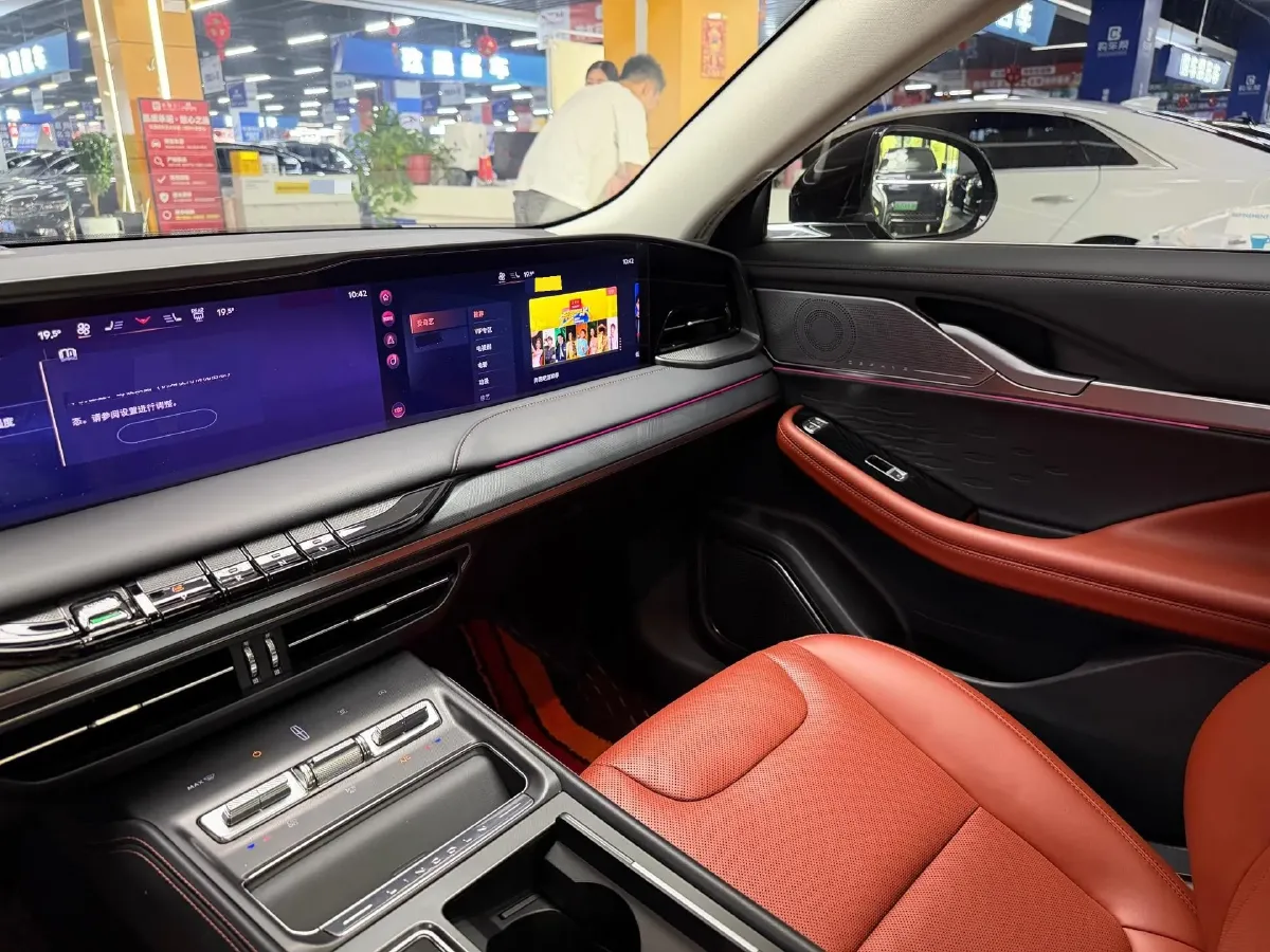 2022 Lincoln Z 2.0T 246HP L4 8AT,autocango,china used car exporter,china ev exporter,chinese used car exporter,chinese used ev exporter