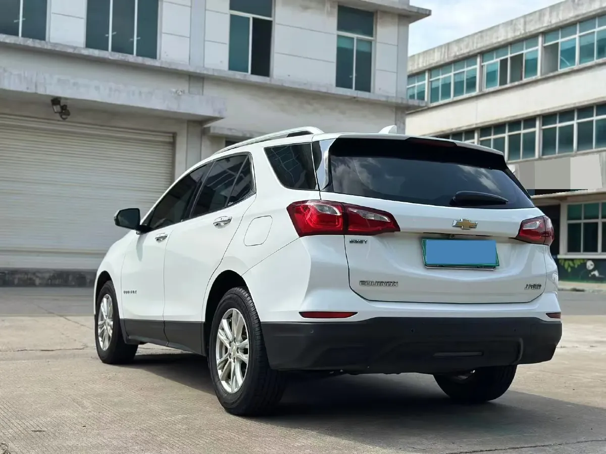 2018 Chevrolet Equinox 1.5T 180HP L4 6AT,autocango,china used car exporter,china ev exporter,chinese used car exporter,chinese used ev exporter