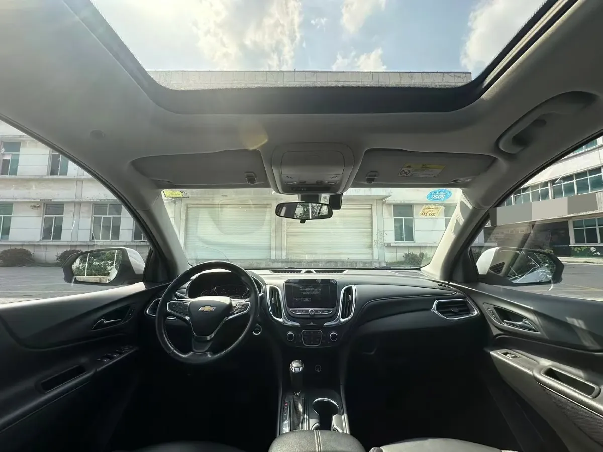 2018 Chevrolet Equinox 1.5T 180HP L4 6AT,autocango,china used car exporter,china ev exporter,chinese used car exporter,chinese used ev exporter