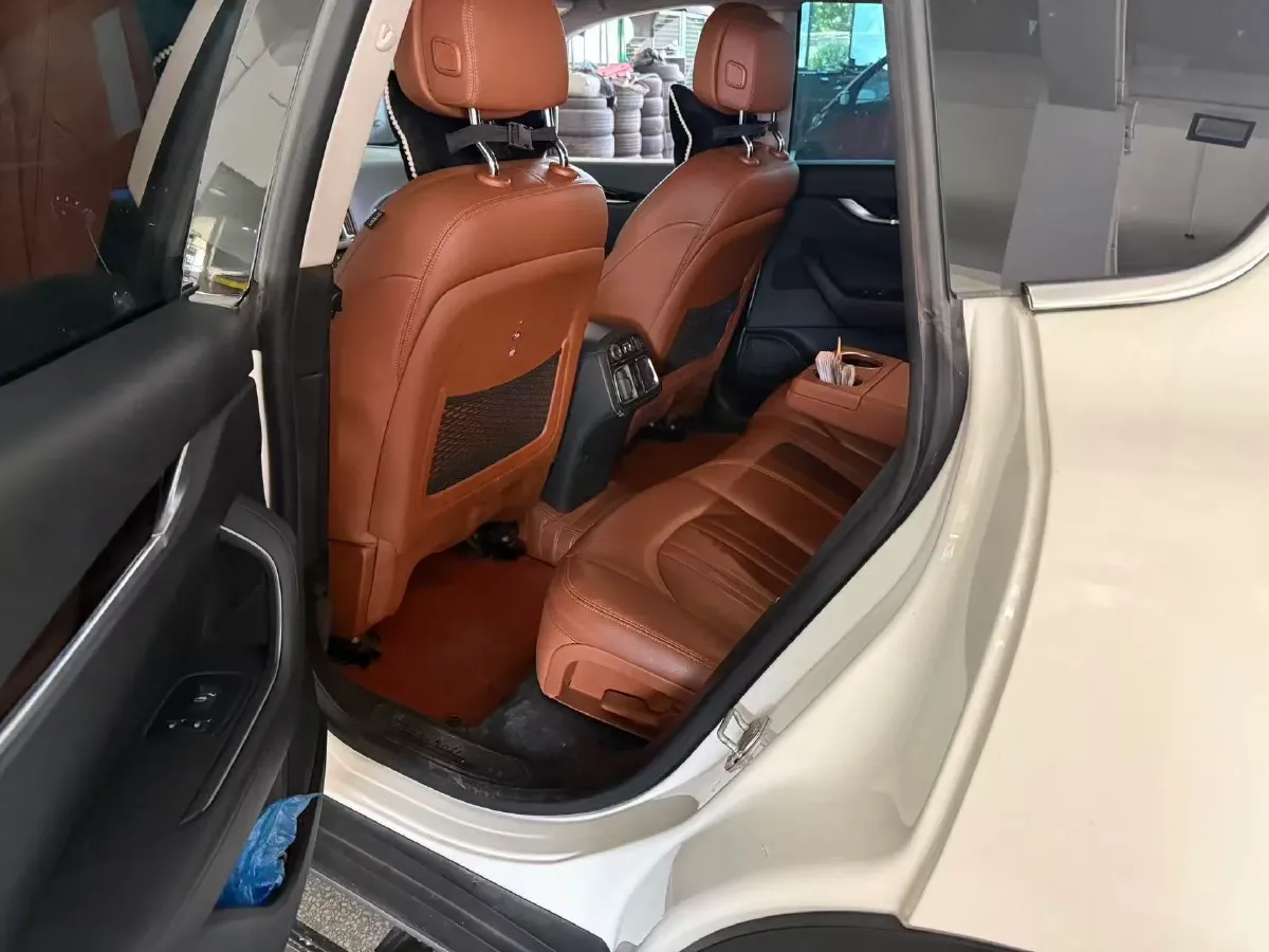 2018 Jaguar XJ 3.0T 340HP V6 8AT,autocango,china used car exporter,china ev exporter,chinese used car exporter,chinese used ev exporter