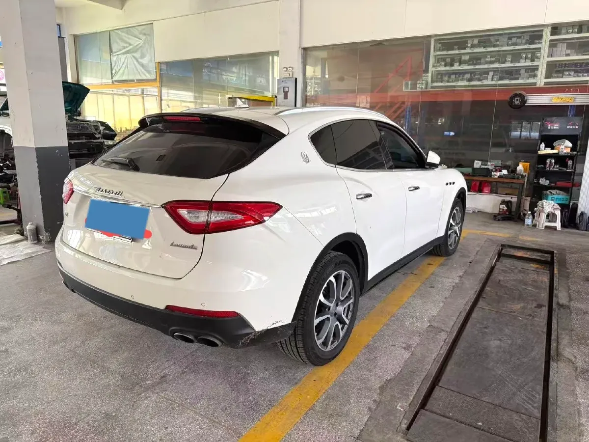 2018 Jaguar XJ 3.0T 340HP V6 8AT,autocango,china used car exporter,china ev exporter,chinese used car exporter,chinese used ev exporter