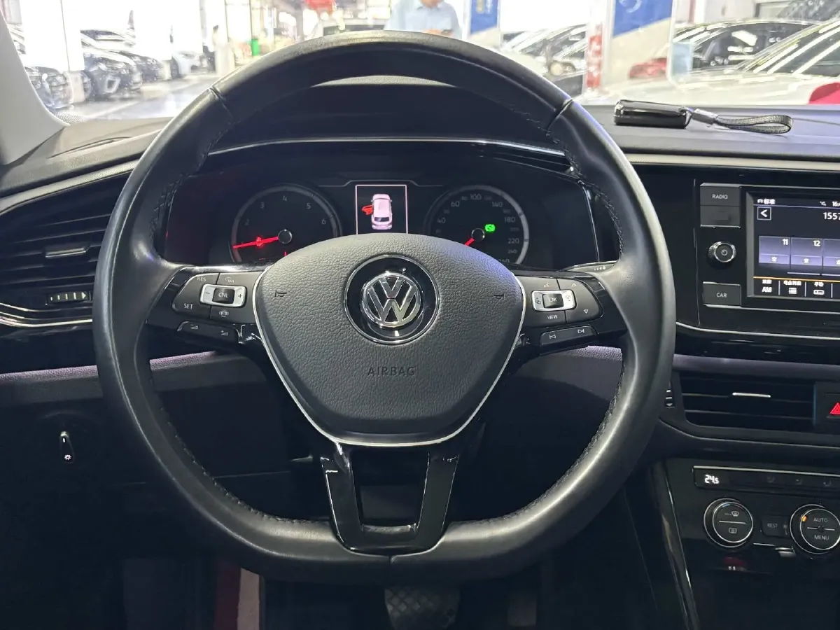 2019 Jeep Cherokee 2.0T 234HP L4 9AT,autocango,china used car exporter,china ev exporter,chinese used car exporter,chinese used ev exporter