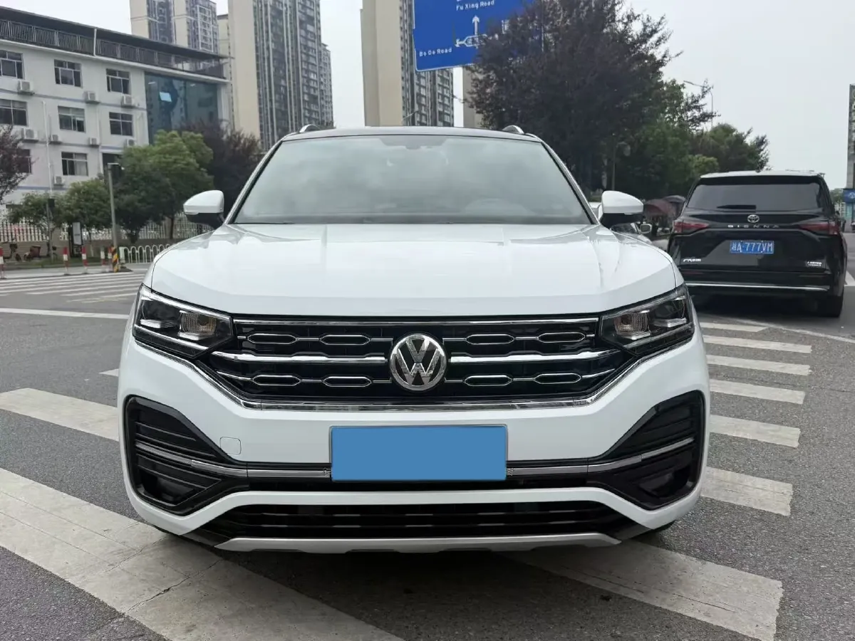 2019 Mercedes-Benz GLA Class 1.6T 156HP L4 7DCT,autocango,china used car exporter,china ev exporter,chinese used car exporter,chinese used ev exporter