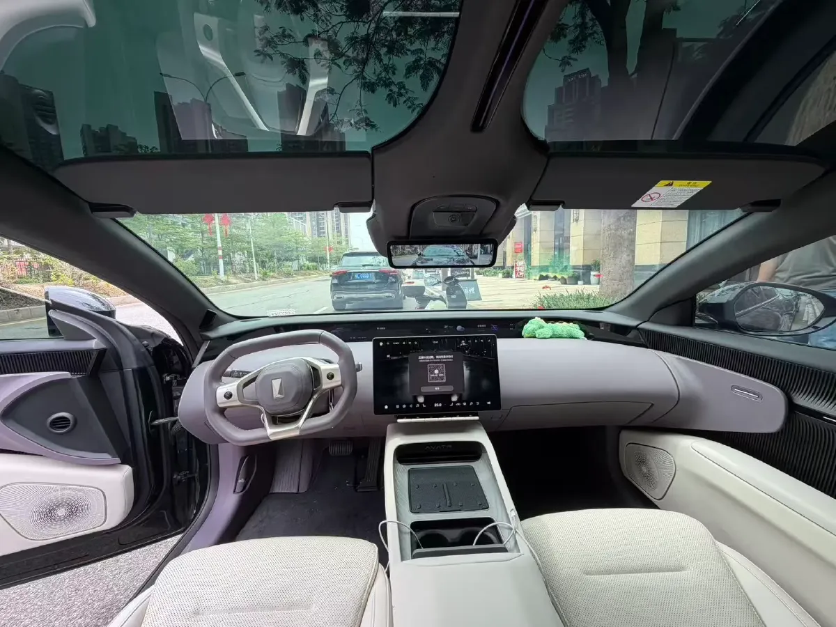 2024 Avatr 12 BEV 94.5KWH,autocango,china used car exporter,china ev exporter,chinese used car exporter,chinese used ev exporter