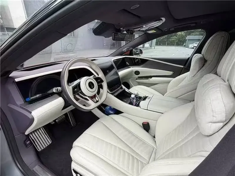 2025 YangWang U7 BEV 135.5KWH,autocango,china used car exporter,china ev exporter,chinese used car exporter,chinese used ev exporter