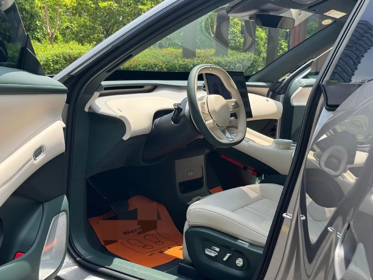 2025 MI YU7 BEV 96.3KWH,autocango,china used car exporter,china ev exporter,chinese used car exporter,chinese used ev exporter