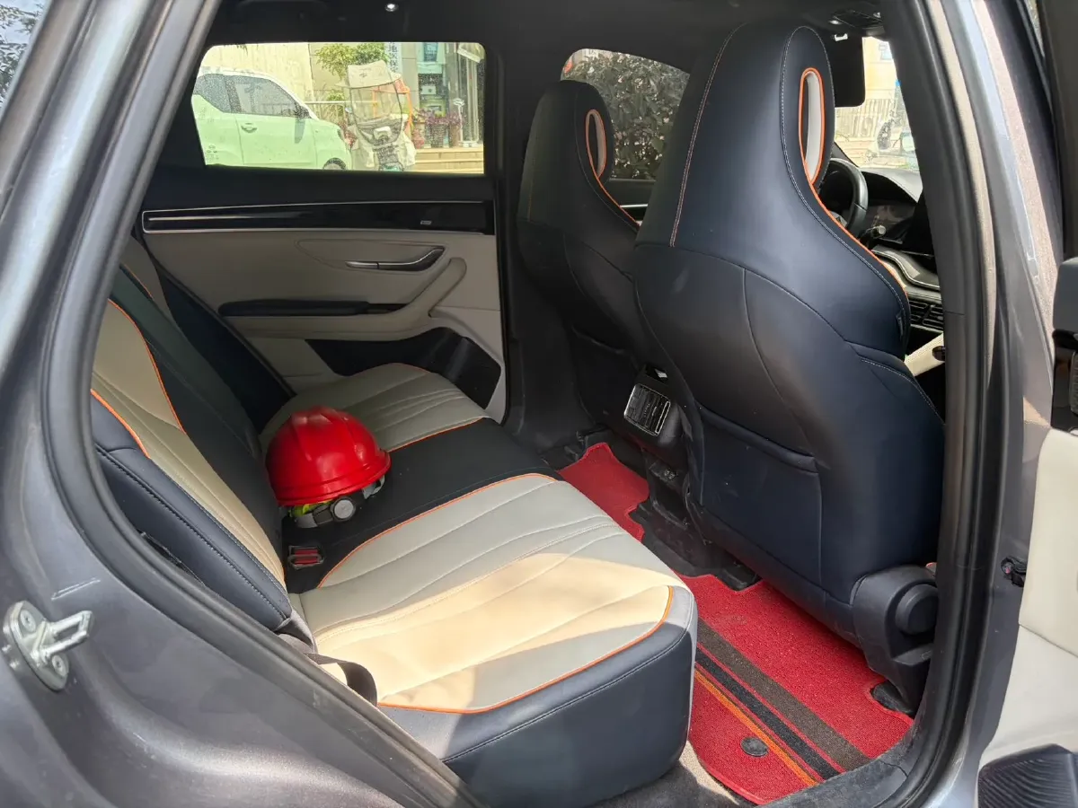 2021 Geely JiaJi 1.5T 177HP L3 7DCT PHEV 11.3KWH,autocango,china used car exporter,china ev exporter,chinese used car exporter,chinese used ev exporter