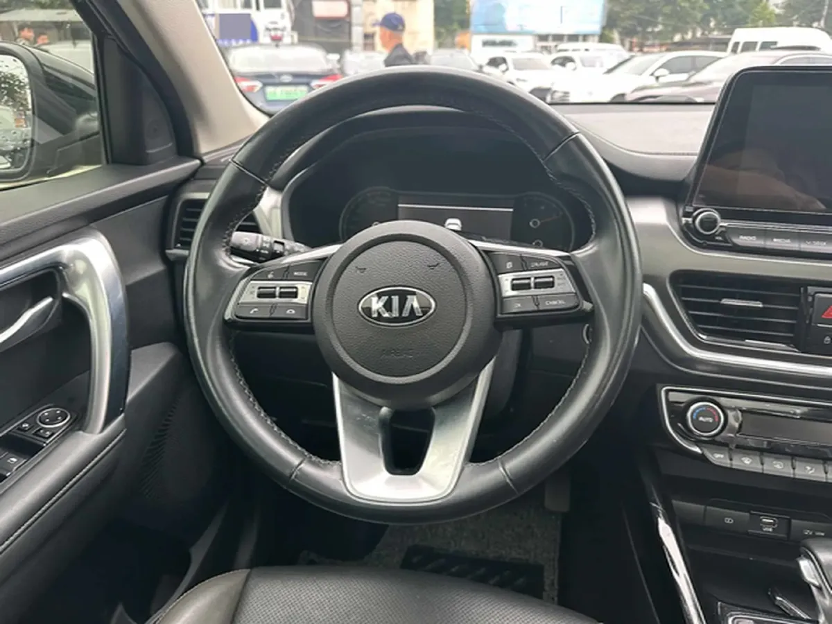 2019 Kia Sportage R 2.0L 160HP L4 6AT,autocango,china used car exporter,china ev exporter,chinese used car exporter,chinese used ev exporter