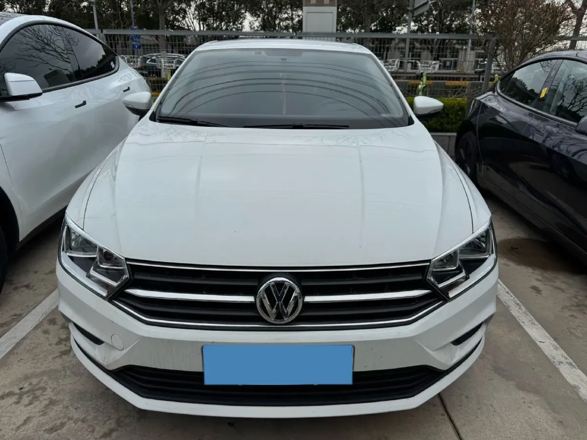 2021 Weltmeister E.5 BEV 49.92KWH,autocango,china used car exporter,china ev exporter,chinese used car exporter,chinese used ev exporter