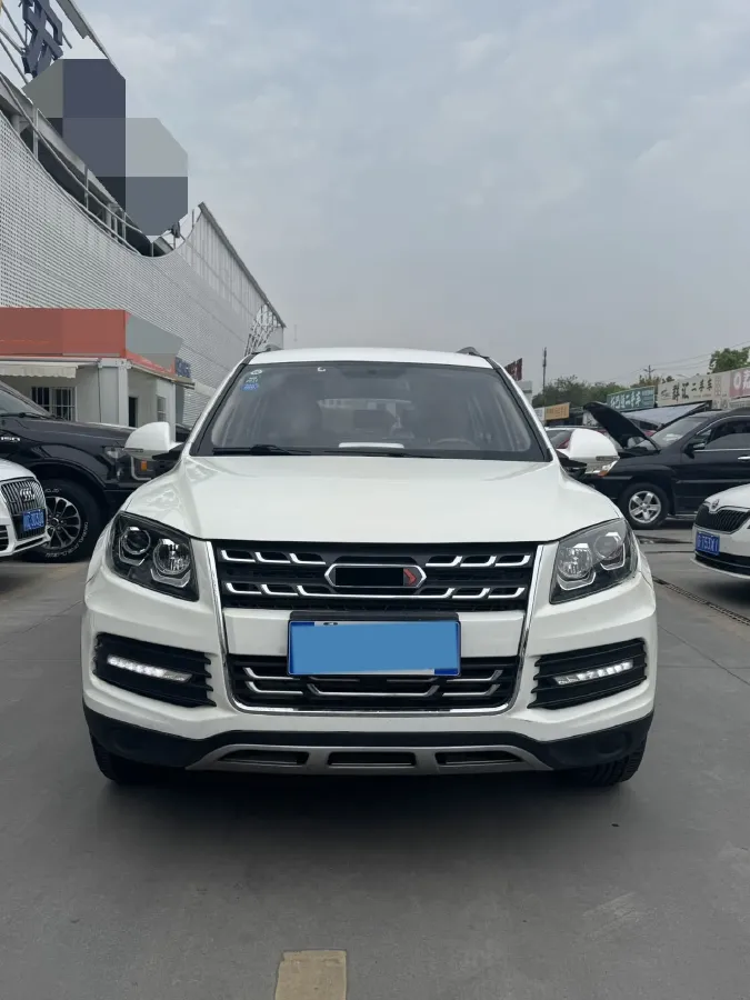 2017 Yema T70 1.5T 156HP L4 5MT,autocango,china used car exporter,china ev exporter,chinese used car exporter,chinese used ev exporter