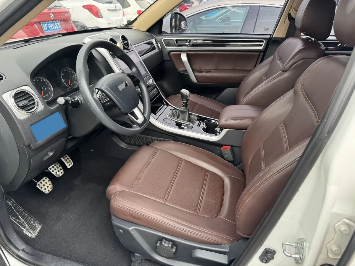 2017 Yema T70 1.5T 156HP L4 5MT,autocango,china used car exporter,china ev exporter,chinese used car exporter,chinese used ev exporter