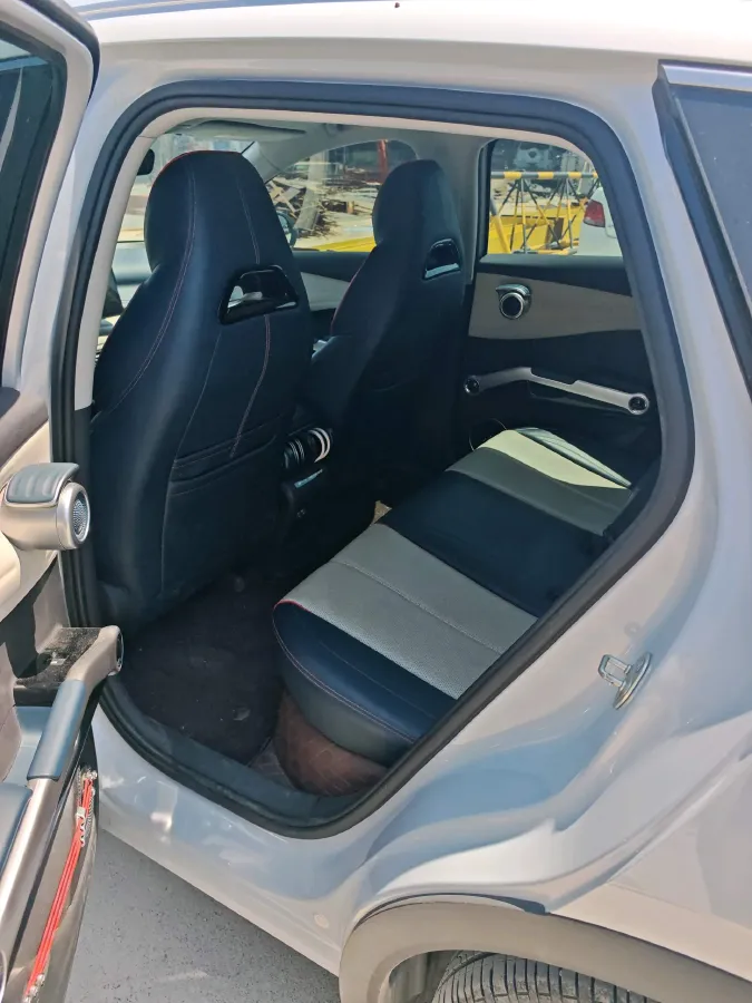 2022 Roewe RX5 MAX 1.5T 181HP L4 6AT,autocango,china used car exporter,china ev exporter,chinese used car exporter,chinese used ev exporter