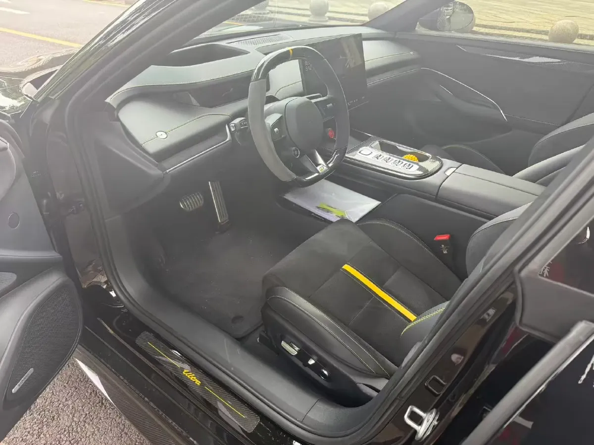 2025 MI SU7 Ultra BEV 93.7KWH,autocango,china used car exporter,china ev exporter,chinese used car exporter,chinese used ev exporter