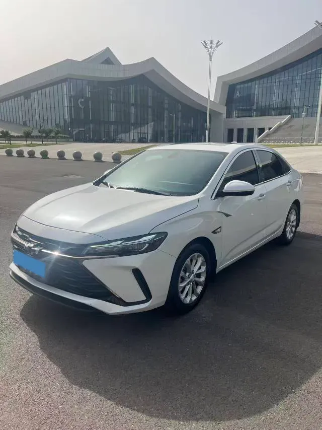 2023 Chevrolet Monza 1.5L 113HP L4 6DCT,autocango,china used car exporter,china ev exporter,chinese used car exporter,chinese used ev exporter