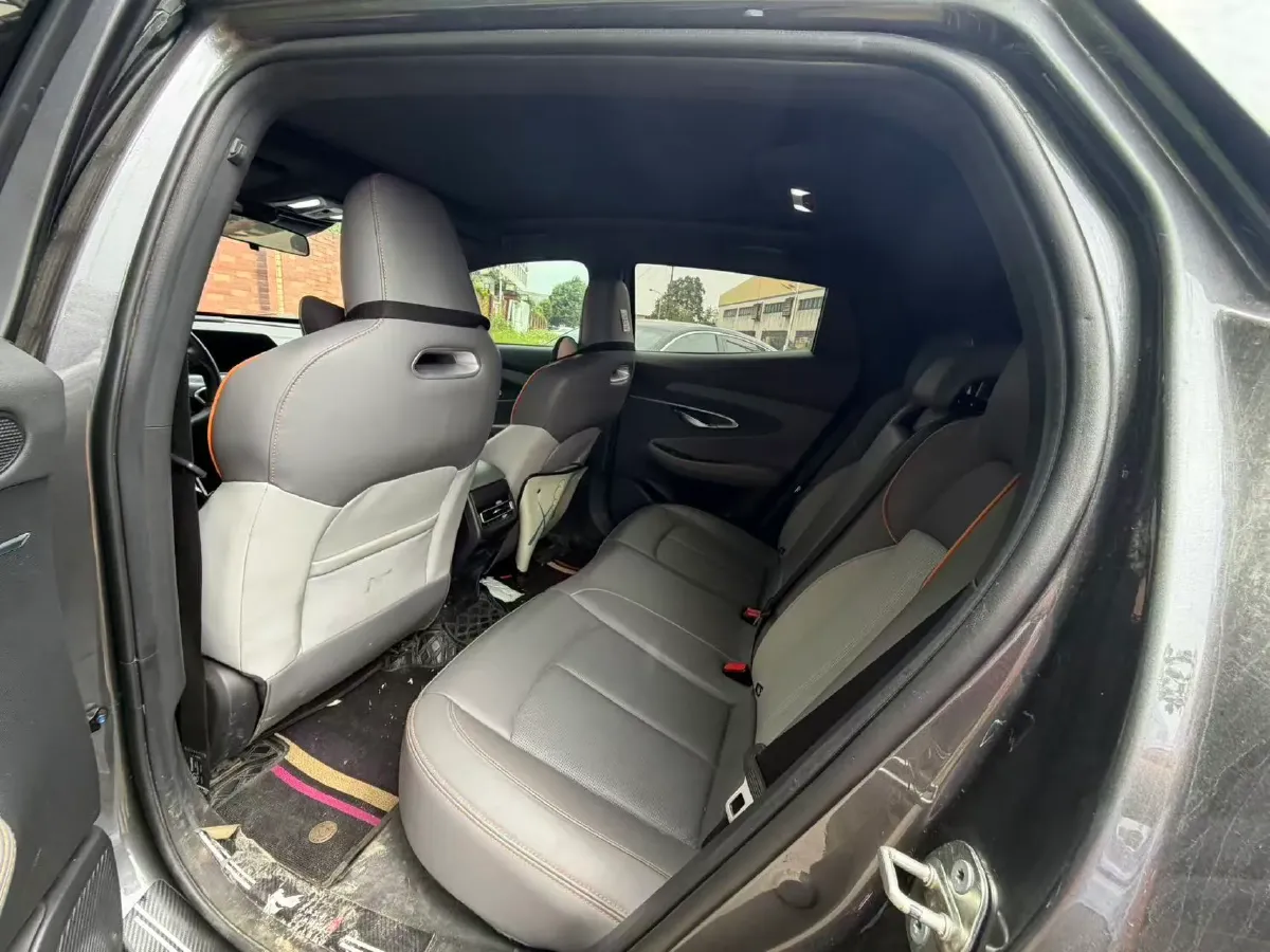 2022 ChangAn UNI-T 1.5T 188HP L4 7DCT,autocango,china used car exporter,china ev exporter,chinese used car exporter,chinese used ev exporter