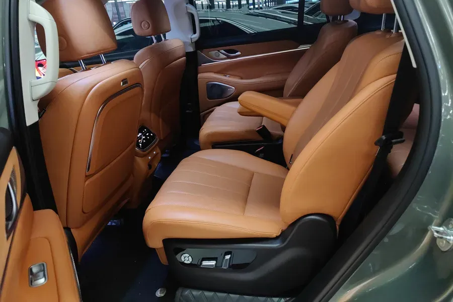 2025 WEY BlueMountain 1.5T 170HP L4 4DHT PHEV 52.3KWH,autocango,china used car exporter,china ev exporter,chinese used car exporter,chinese used ev exporter