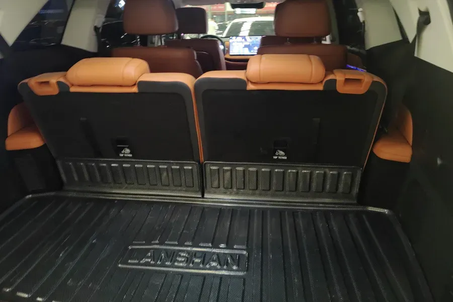 2025 WEY BlueMountain 1.5T 170HP L4 4DHT PHEV 52.3KWH,autocango,china used car exporter,china ev exporter,chinese used car exporter,chinese used ev exporter