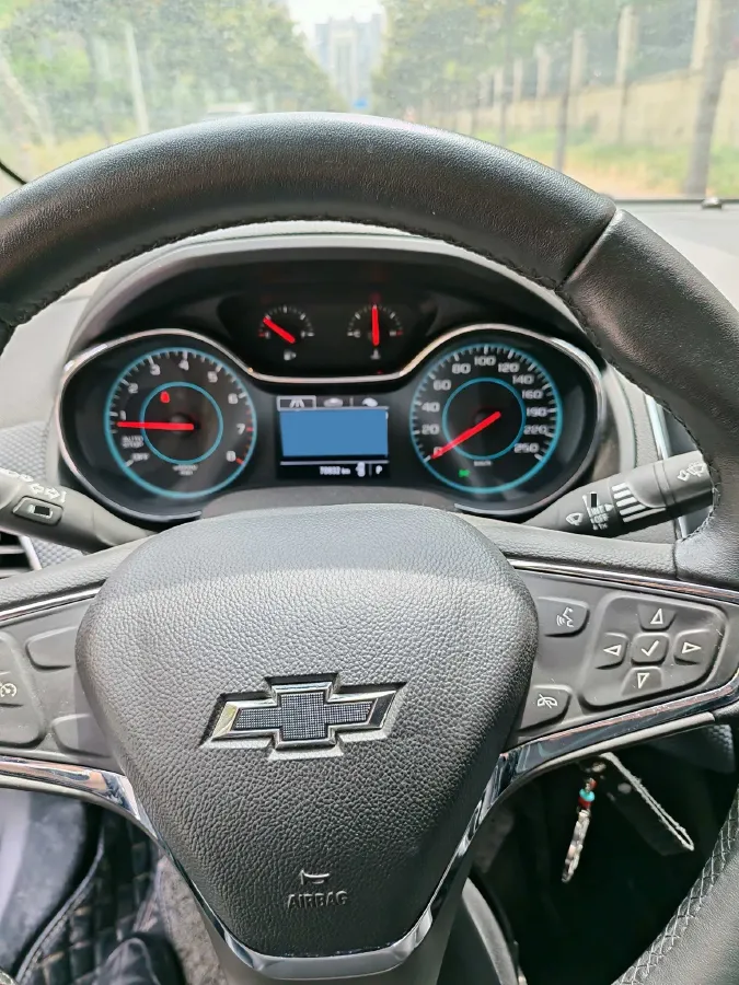 2018 Chevrolet Cruze 1.5L 114HP L4 6AT,autocango,china used car exporter,china ev exporter,chinese used car exporter,chinese used ev exporter