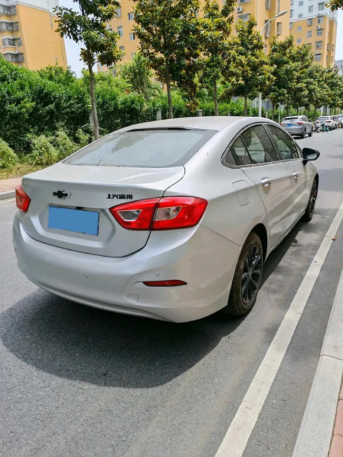 2018 Chevrolet Cruze 1.5L 114HP L4 6AT,autocango,china used car exporter,china ev exporter,chinese used car exporter,chinese used ev exporter