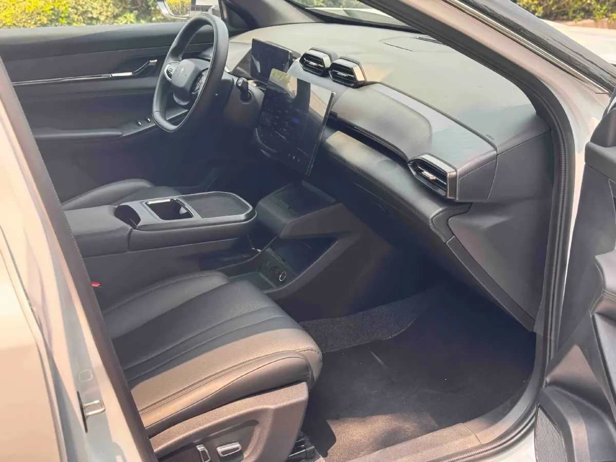 2025 HEDMOS 06 BEV,autocango,china used car exporter,china ev exporter,chinese used car exporter,chinese used ev exporter