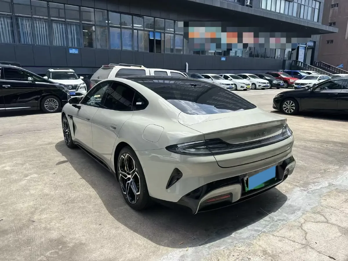 2024 MI SU7 BEV 73.6KWH,autocango,china used car exporter,china ev exporter,chinese used car exporter,chinese used ev exporter