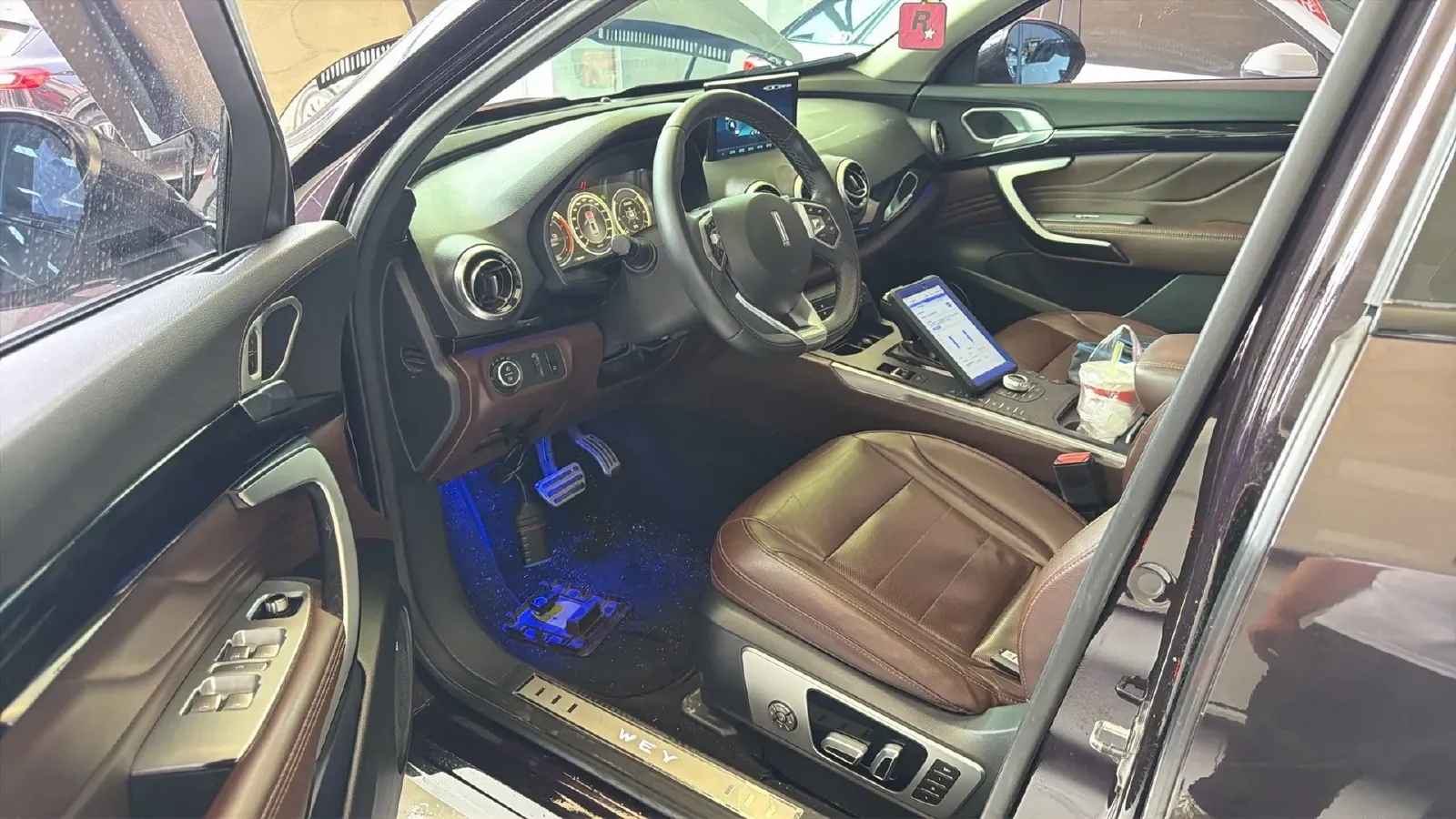 2017 WEY VV7 2.0T 234HP L4 7DCT,autocango,china used car exporter,china ev exporter,chinese used car exporter,chinese used ev exporter