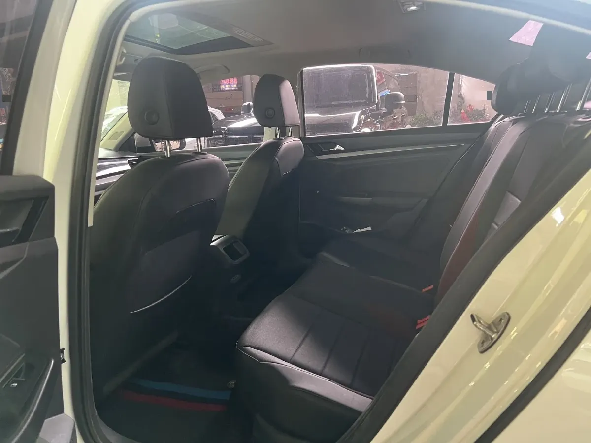 2019 Bestune T77 1.2T 143HP L4 7DCT,autocango,china used car exporter,china ev exporter,chinese used car exporter,chinese used ev exporter