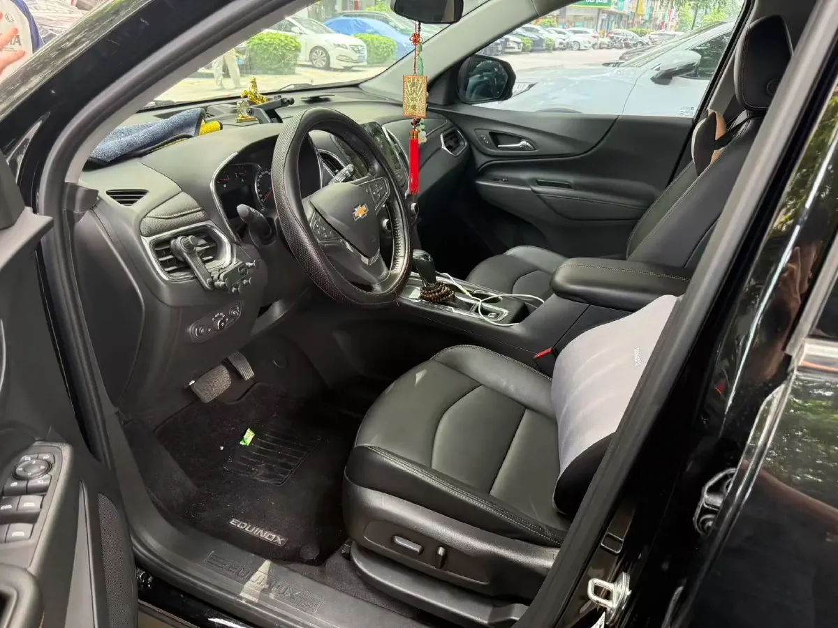 2018 Chevrolet Equinox 1.5T 180HP L4 6AT,autocango,china used car exporter,china ev exporter,chinese used car exporter,chinese used ev exporter