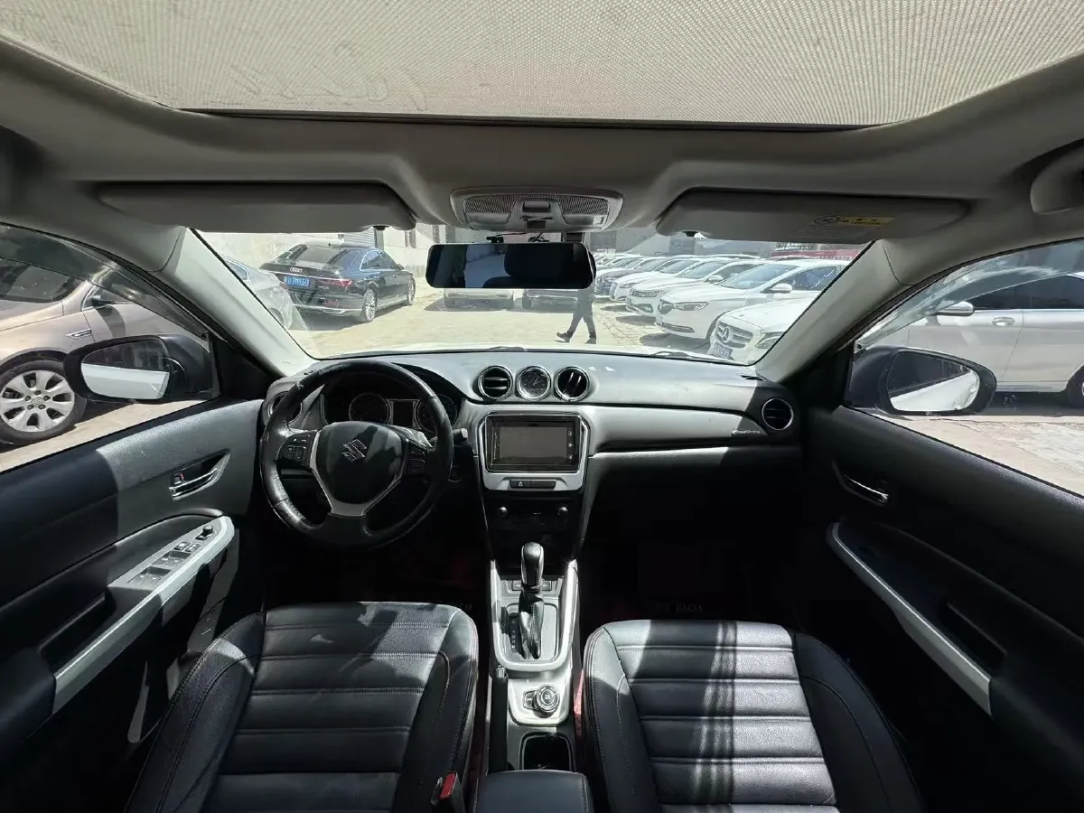 2016 Suzuki Vitara 1.4T 140HP L4 6AT,autocango,china used car exporter,china ev exporter,chinese used car exporter,chinese used ev exporter